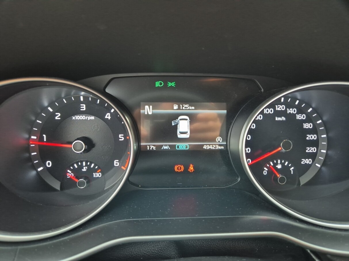 Kia Ceed SW 1.6 CRDi 136 Mild Hybrid Vision PDC 187484389 10