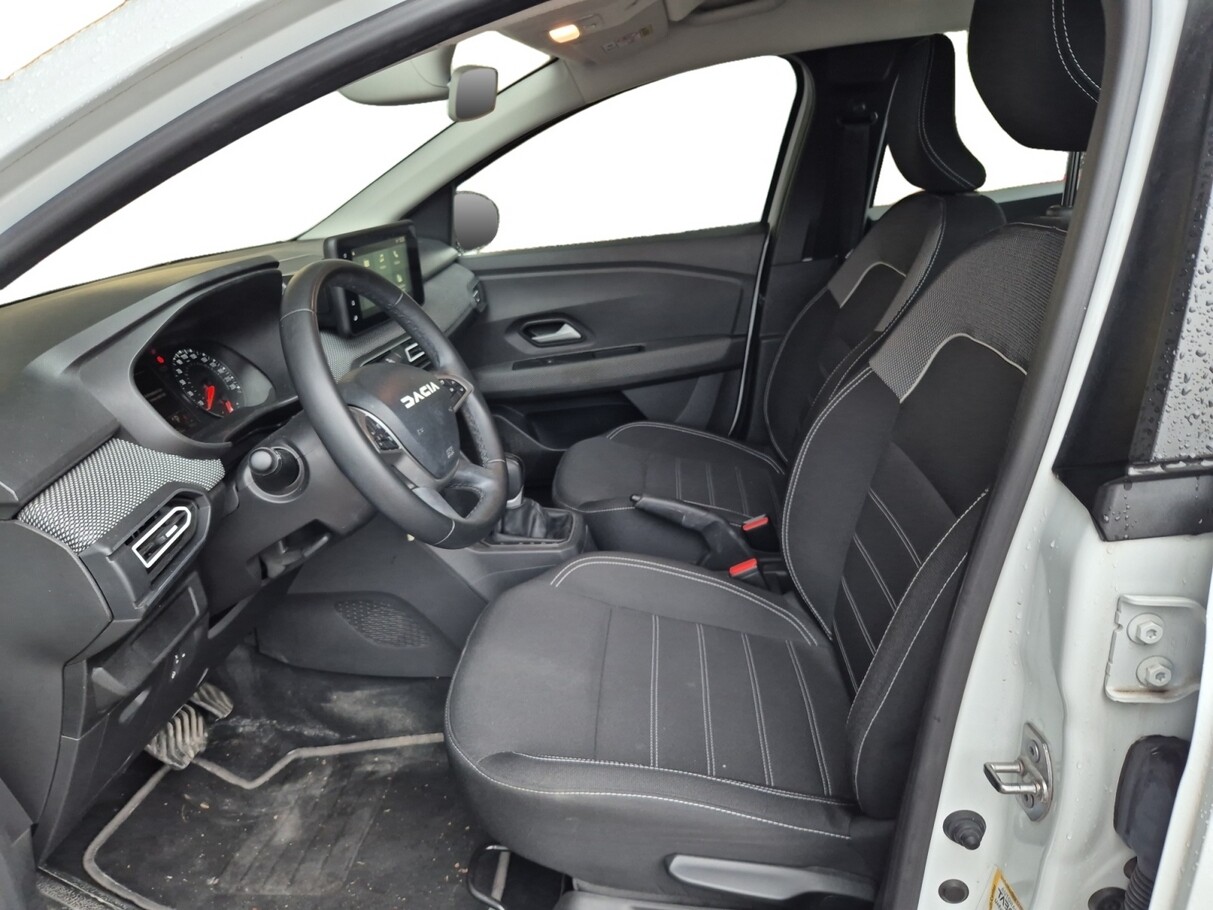 Dacia Sandero III 1.0 TCe 90 CVT Expression LED 187826508 9