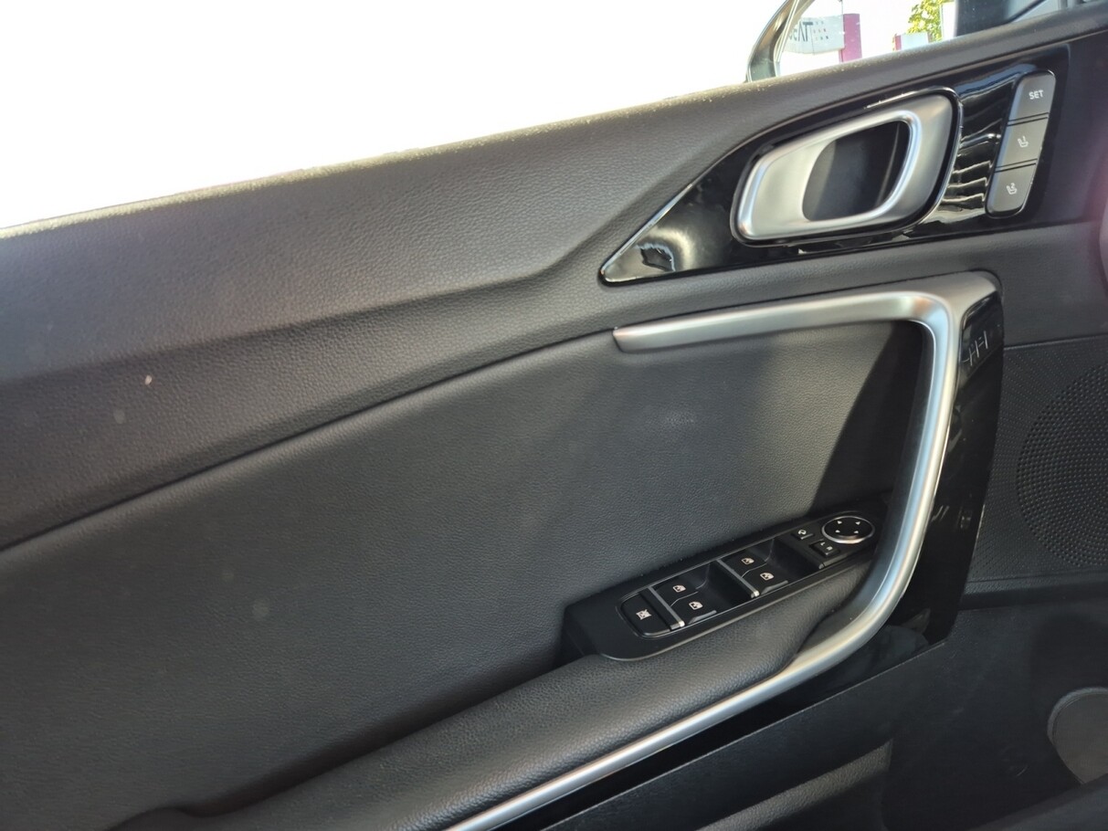 Kia Xceed 1.6 CRDI 136 DCT Platinum Pano cuir 189306658 12