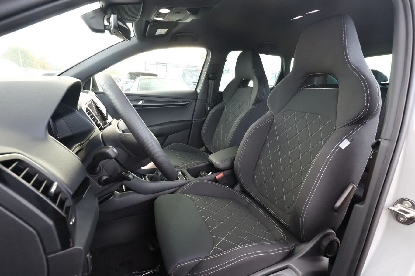 Skoda Karoq 150 Sportl Matrix GPS 360&deg; Canton 189811178 5