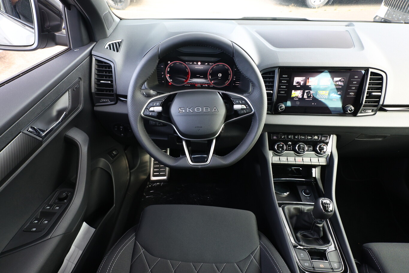 Skoda Karoq 150 Sportl Matrix GPS 360&deg; Canton 189811178 6
