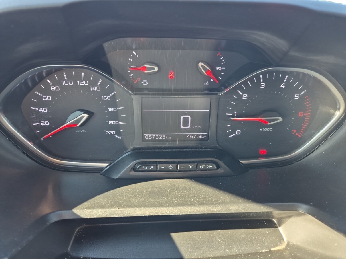 Peugeot Rifter 1.5 BlueHDi 130 Allure L2 PDC  189815947 14